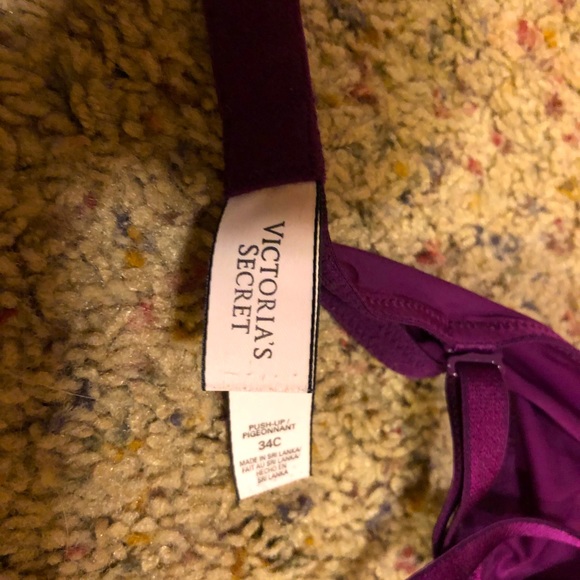Victoria Secret - Bra - Picture 3 of 3